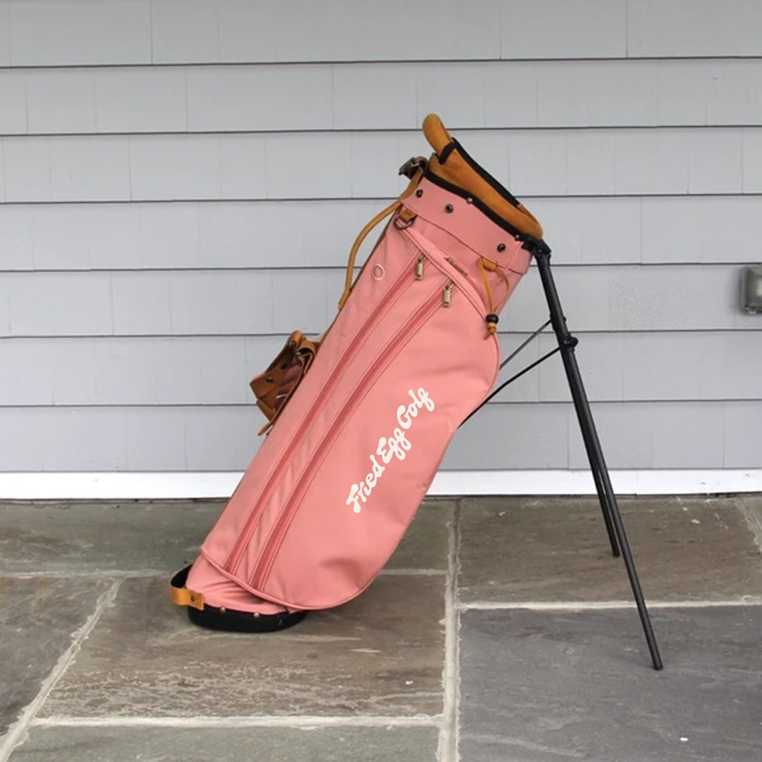 Fried Egg Golf & Shapland Rye Stand Golf Bag 2.5 - Salmon