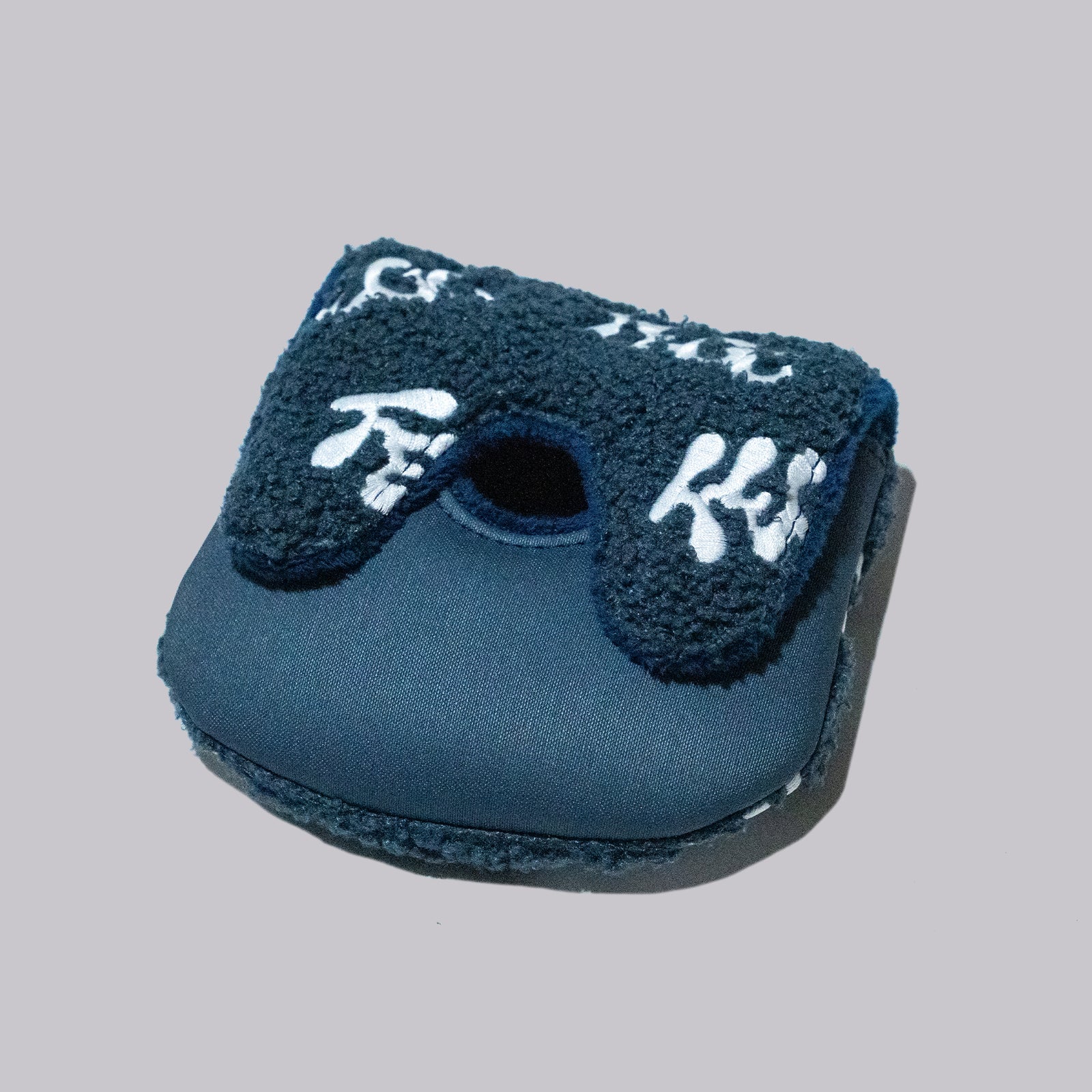 Fried Egg Golf Club & Handcrafted Sherpa Putter Cover - Center Shaft