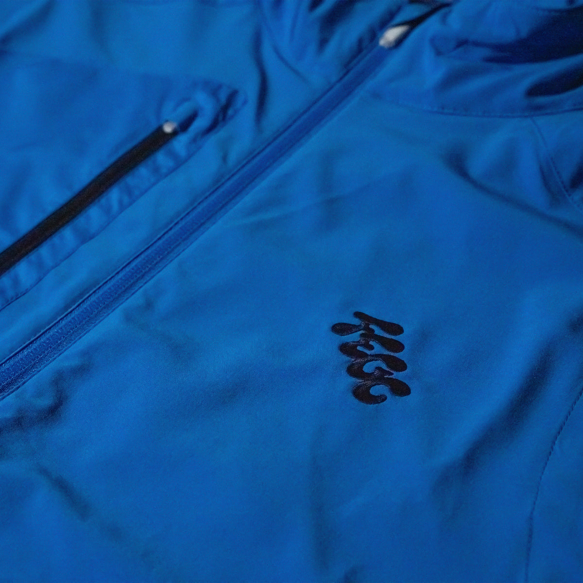 Fried Egg Golf Club & Zero Restriction Z700 Vest - Dodger Blue