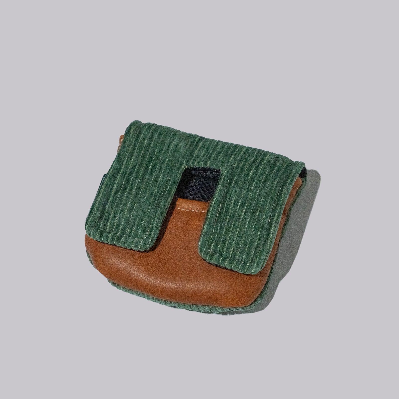 The Shotgun Start & Seamus Corduroy Putter Cover - Center Shaft