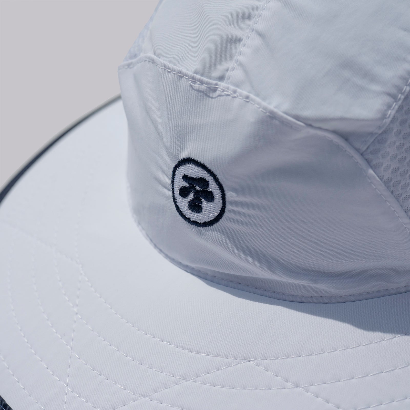 Fried Egg Golf & Imperial Sun Protection Hat - White/Navy