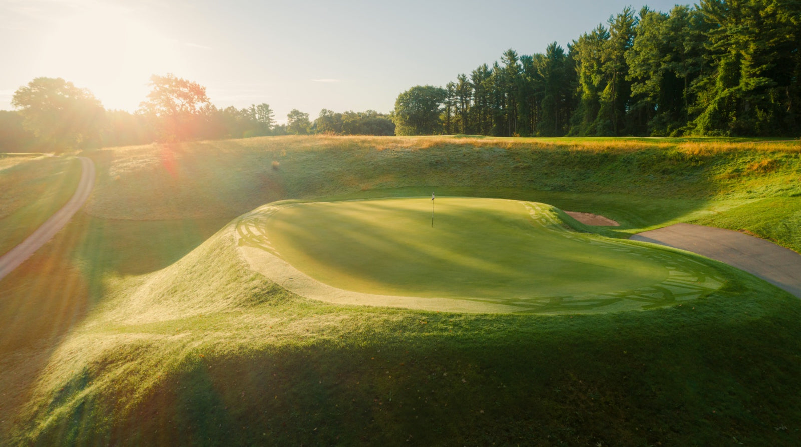 Lawsonia - No. 7 - The Boxcar Green
