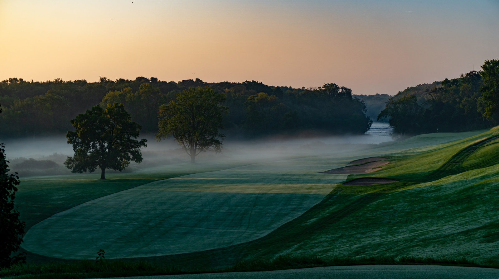 Milwaukee Country Club - No. 10 & Sunrise